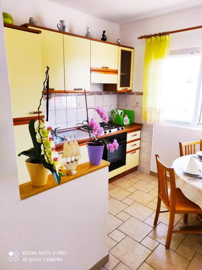 Apartment Topic Baska Voda Bagian luar foto