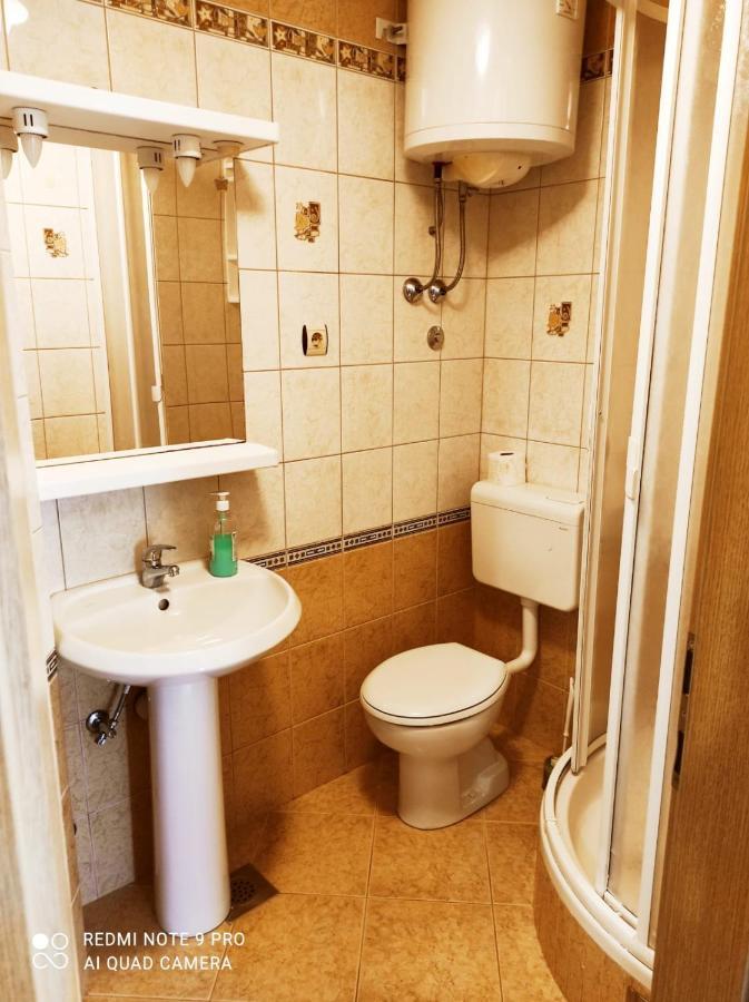 Apartment Topic Baska Voda Bagian luar foto